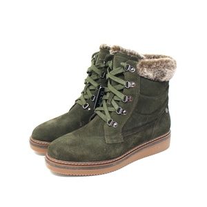 NEW Carmela Furry boots Size 9 EUR 39 Boots